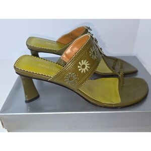 Nine West Patra Green Kidskin Leather Floral Heeled Sandals Olive Green 6.5M
345